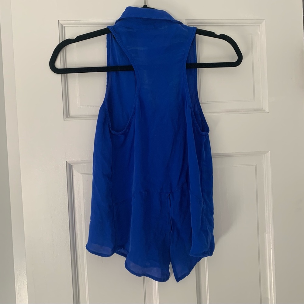Chelsea Flower Blue Racer Back Button Down - Picture 2 of 3